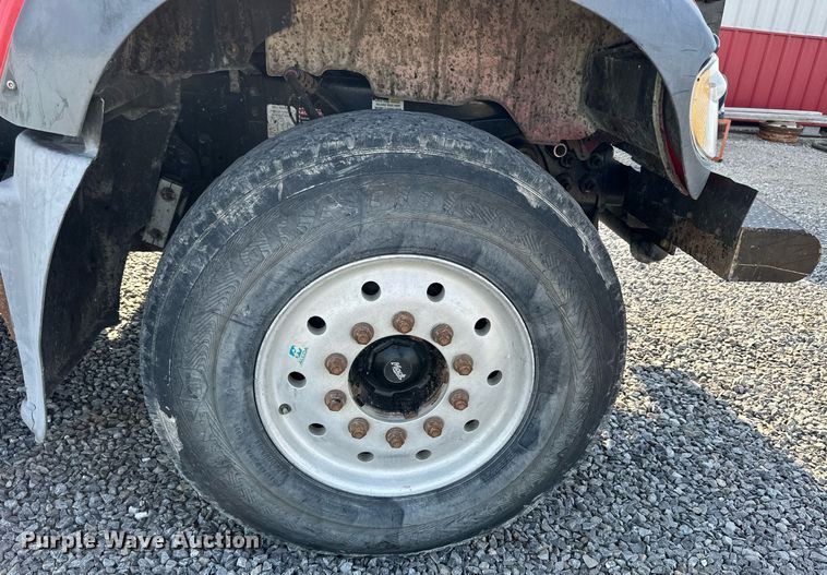 image for item NP9770 2008 Mack GU713  truck cab and chassis