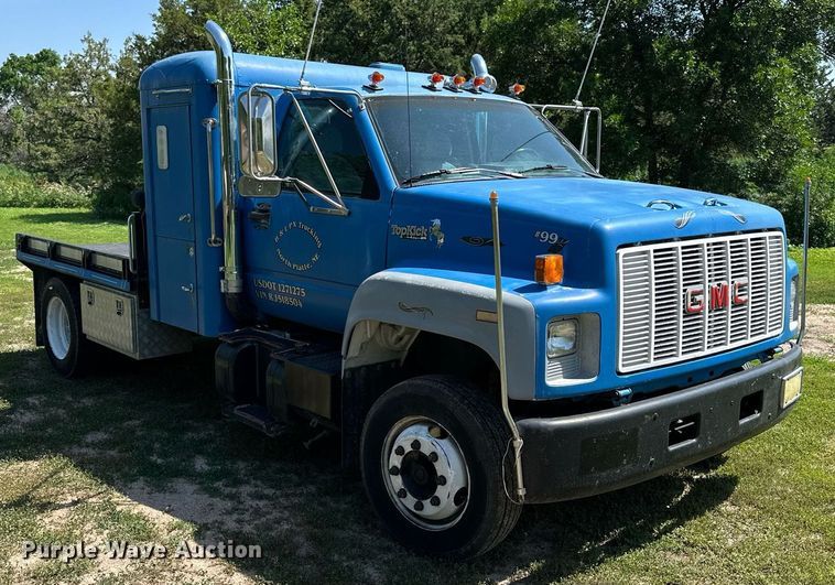 image for item NP9778 1994 GMC TopKick C6500  flatbed truck