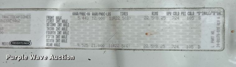 image for item NP9780 2012 Freightliner Cascadia  semi truck