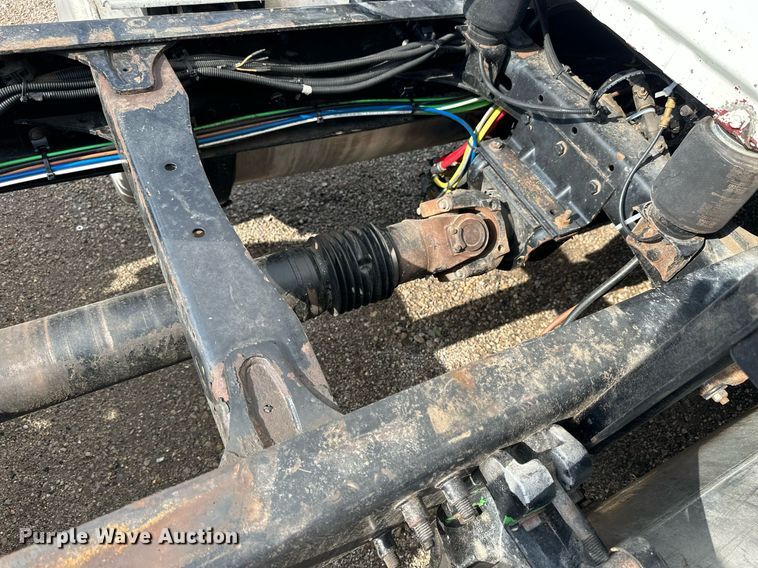 image for item NP9782 2013 Freightliner Cascadia  semi truck