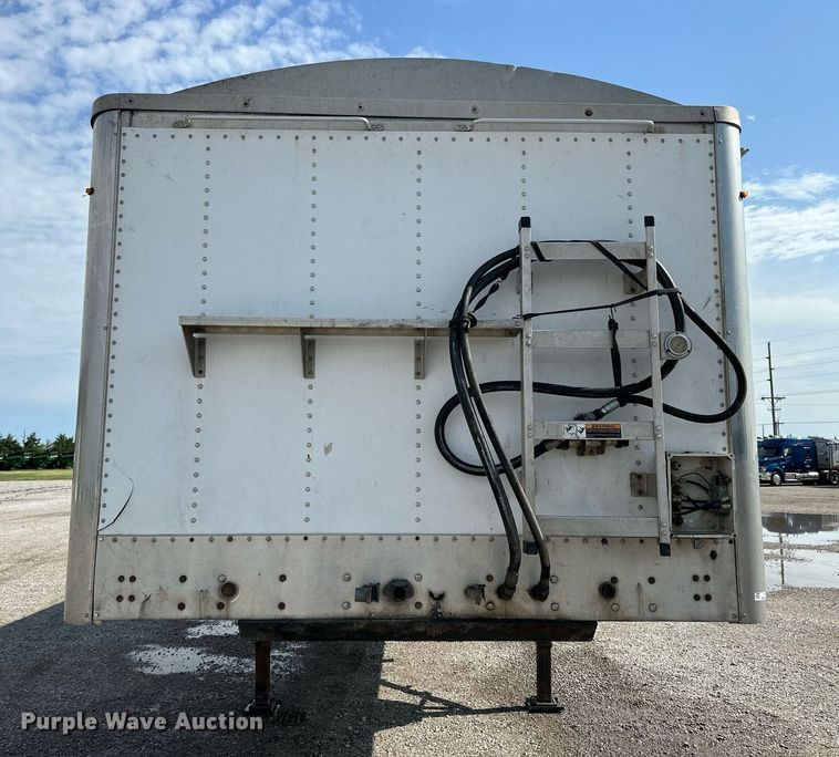 image for item NP9783 2014 Wilson  DWBT-650SS live bottom trailer