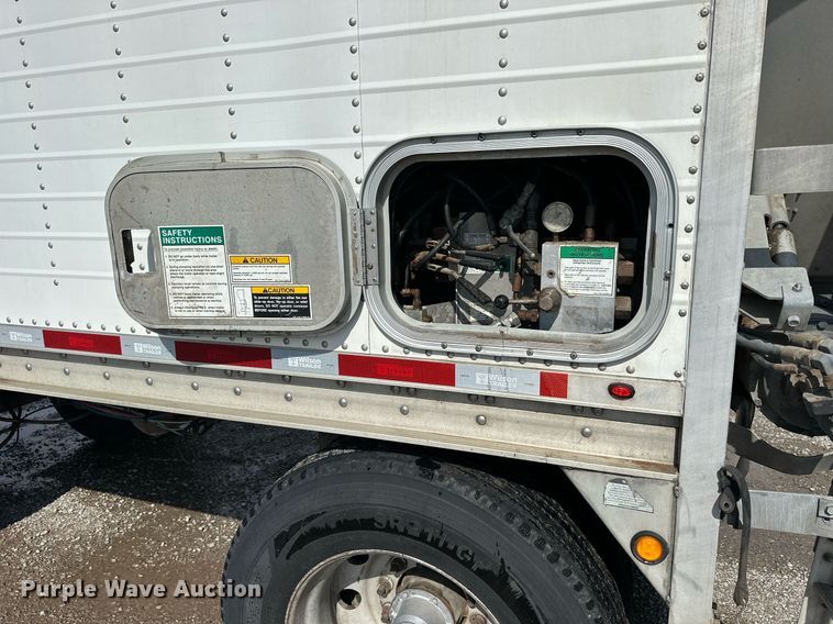 image for item NP9783 2014 Wilson  DWBT-650SS live bottom trailer