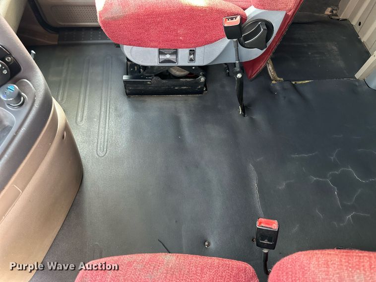 image for item NP9784 2013 Freightliner Cascadia  semi truck