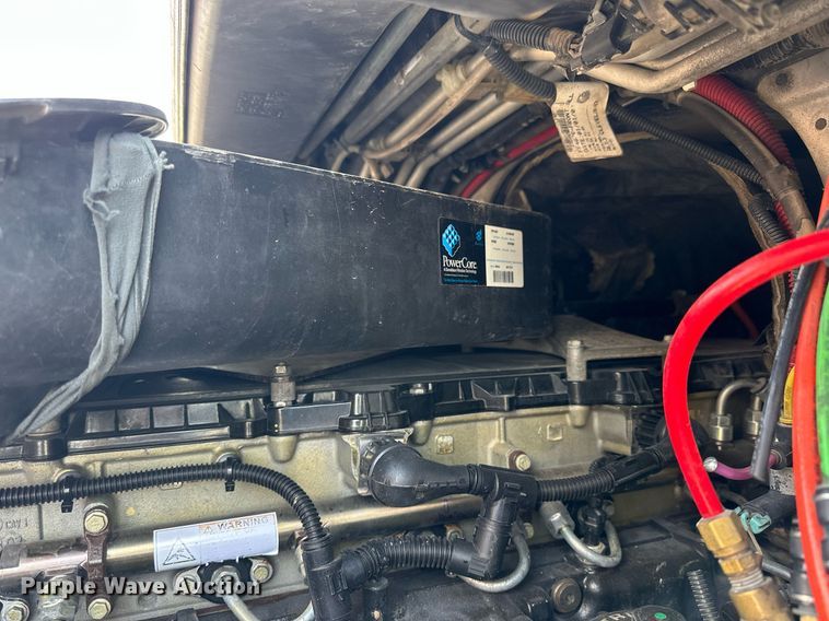 image for item NP9784 2013 Freightliner Cascadia  semi truck