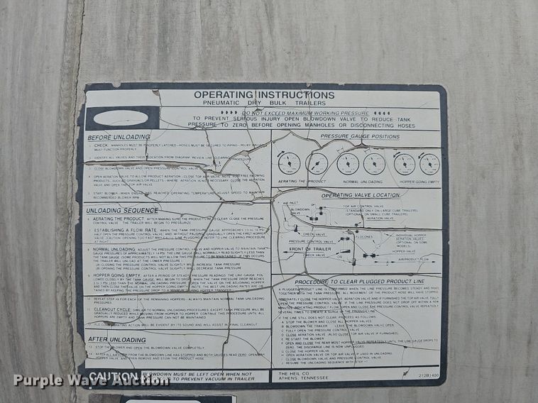 image for item NT9702 1997 Heil  pneumatic dry bulk trailer