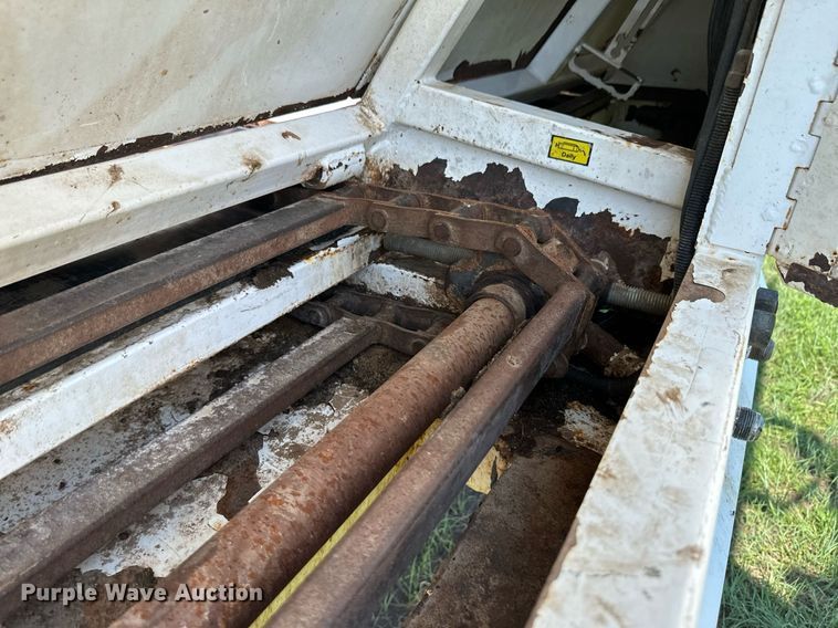 image for item NY9141 2017 Mas  silage trailer