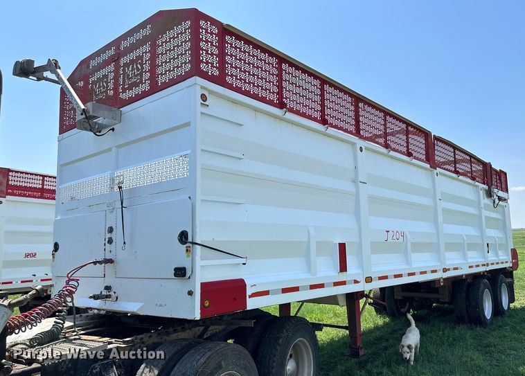 image for item NY9142 2018 Mas  silage trailer