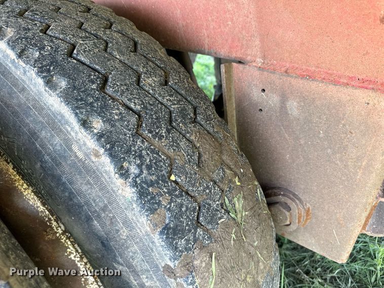 image for item NY9142 2018 Mas  silage trailer