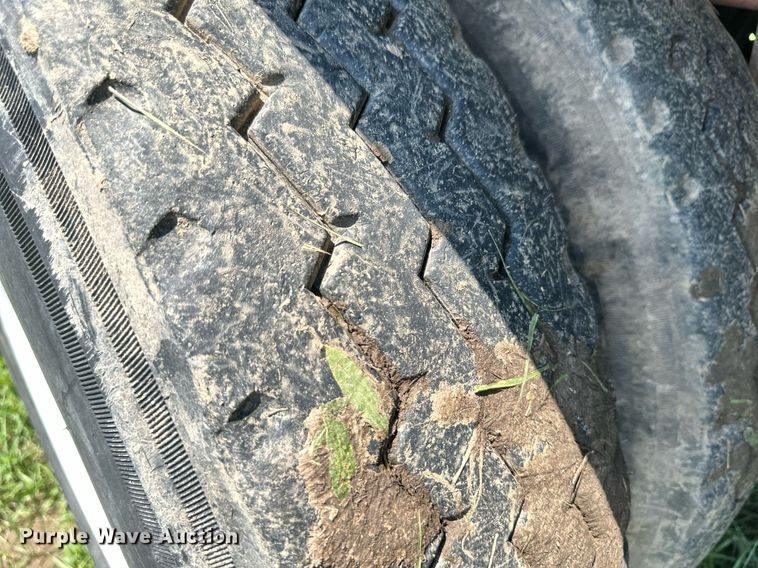 image for item NY9142 2018 Mas  silage trailer