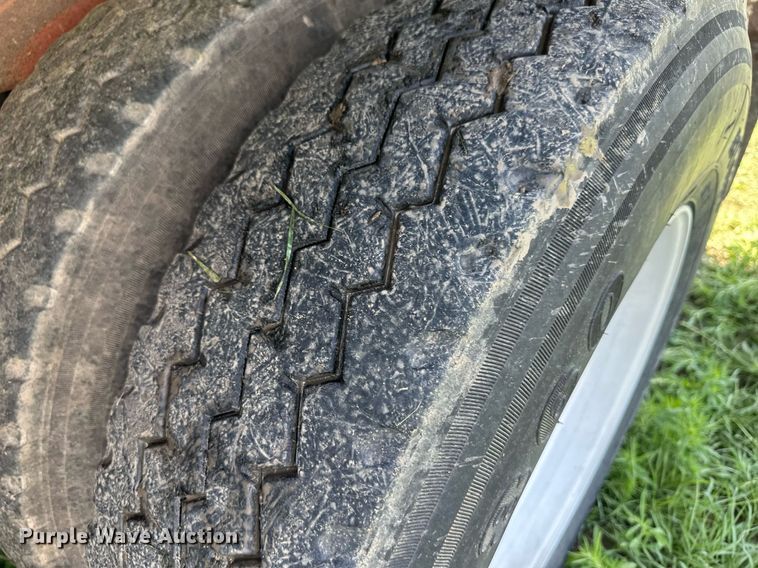 image for item NY9142 2018 Mas  silage trailer