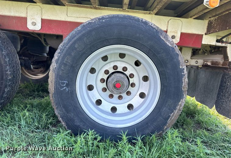 image for item NY9142 2018 Mas  silage trailer