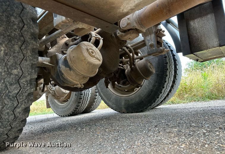 2011 Peterbilt 365 winch truck in Bowlegs, OK Item OC9035 for sale