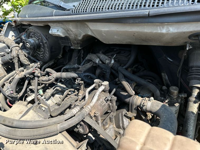 image for item OC9049 2009 GMC C5500  truck cab and chassis