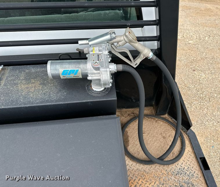 image for item OC9066 1998 GMC C7500  flatbed truck