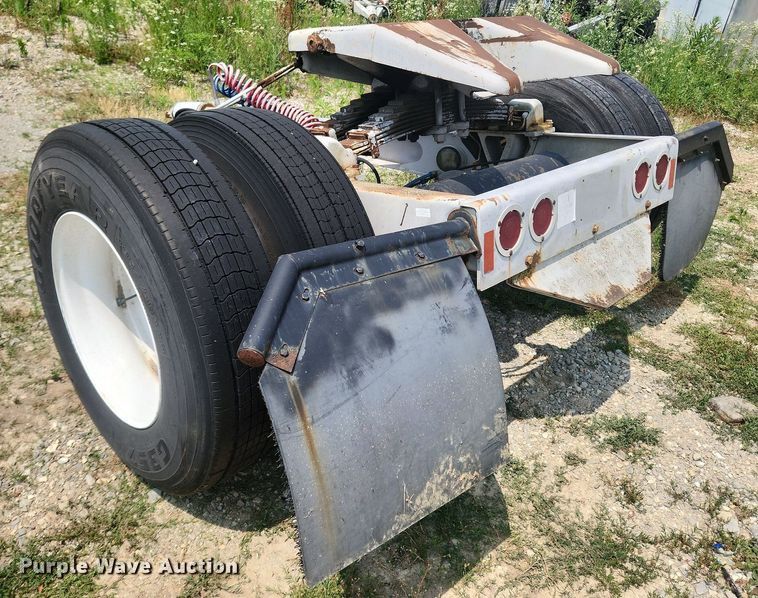 image for item OK9567 Silver Eagle  trailer dolly