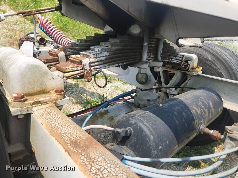 image for item OK9567 Silver Eagle  trailer dolly