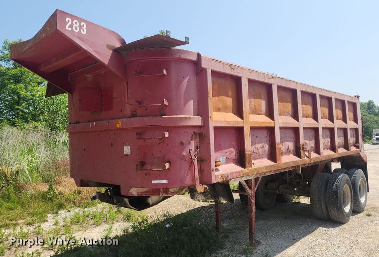 image for item OK9574 1980 Hilbilt  end dump trailer