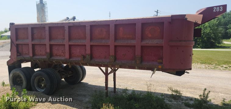 image for item OK9574 1980 Hilbilt  end dump trailer