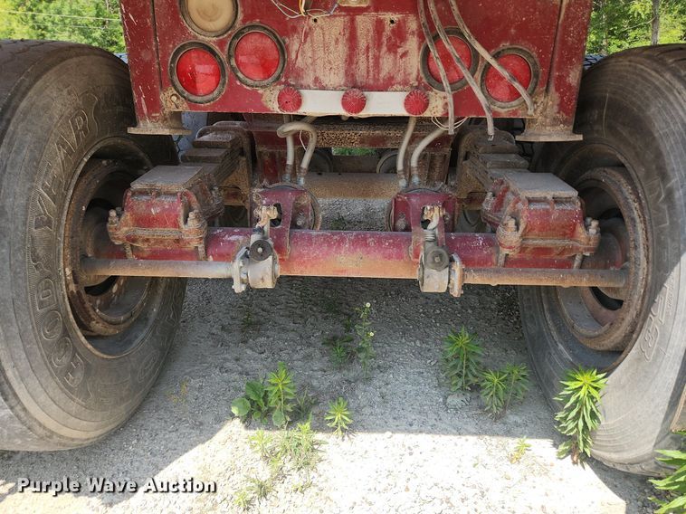 image for item OK9574 1980 Hilbilt  end dump trailer