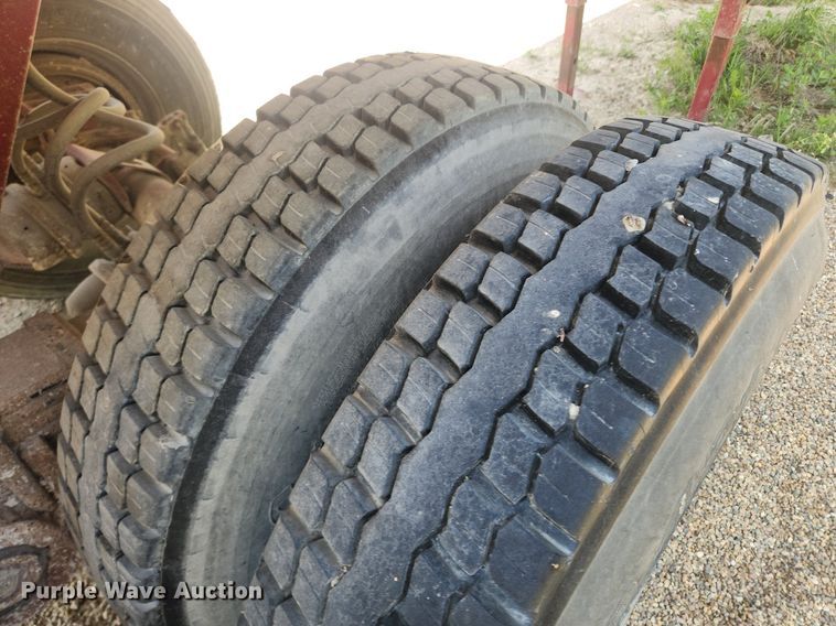 image for item OK9574 1980 Hilbilt  end dump trailer