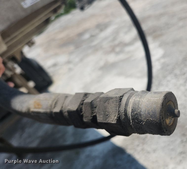 image for item OK9575 1980 Travis  end dump trailer