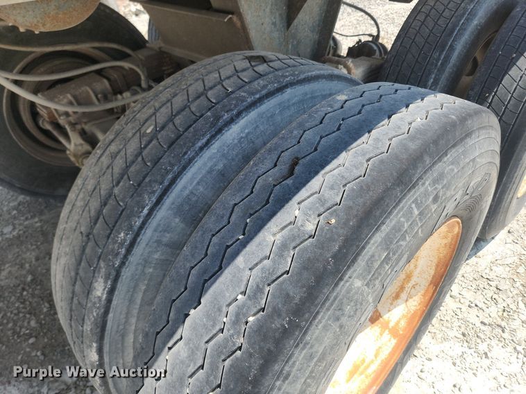 image for item OK9575 1980 Travis  end dump trailer