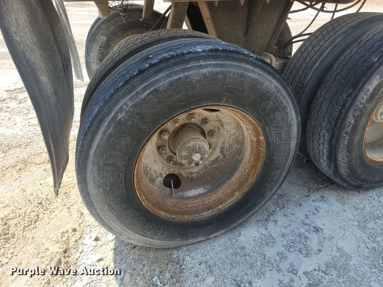 image for item OK9575 1980 Travis  end dump trailer