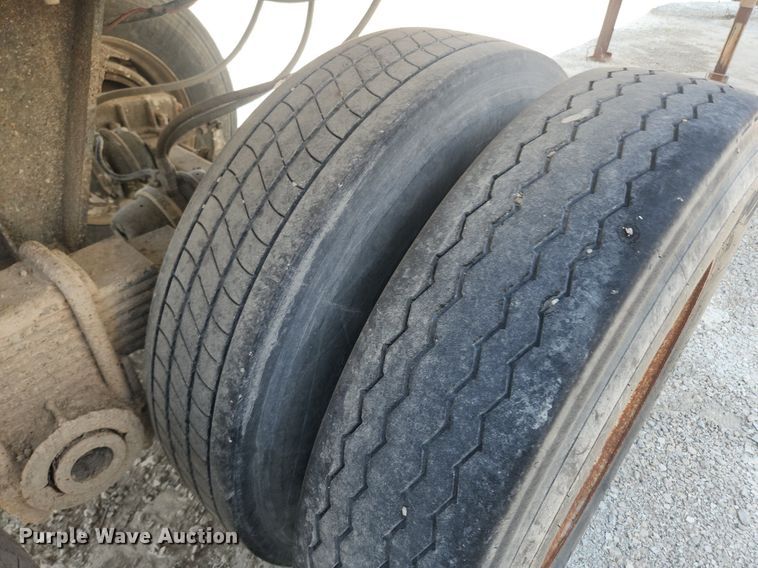 image for item OK9575 1980 Travis  end dump trailer