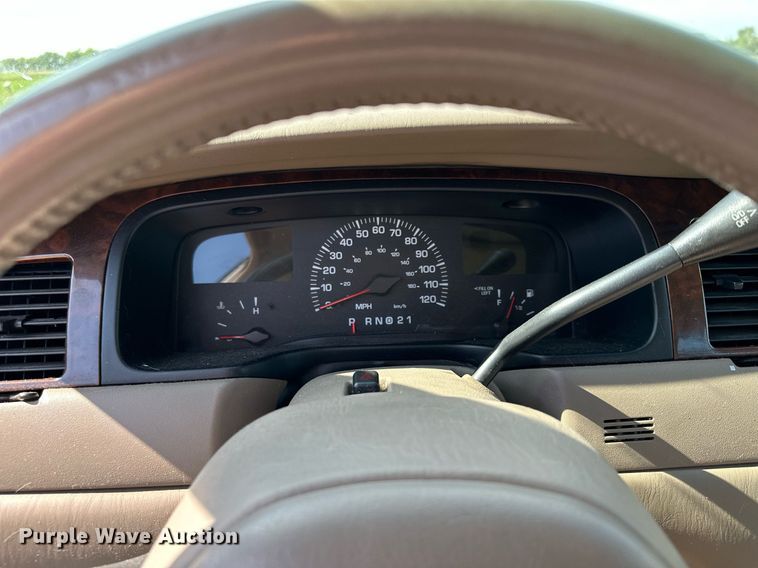 image for item AF9636 2000 Lincoln Town Car