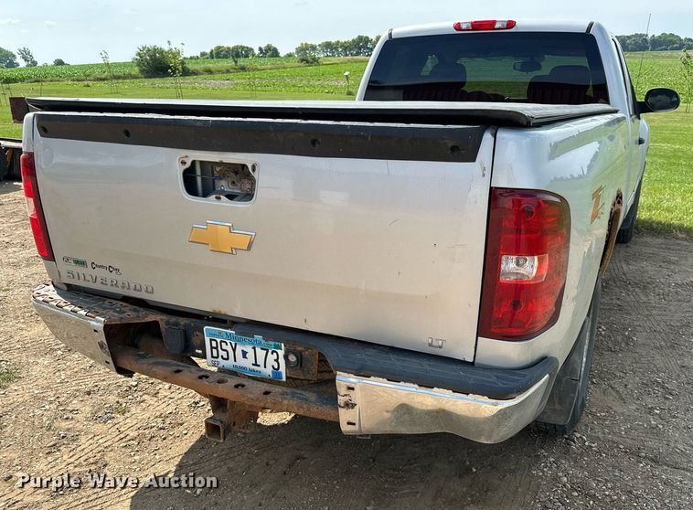 image for item AF9637 2011 Chevrolet Silverado 1500  Ext. Cab pickup truck