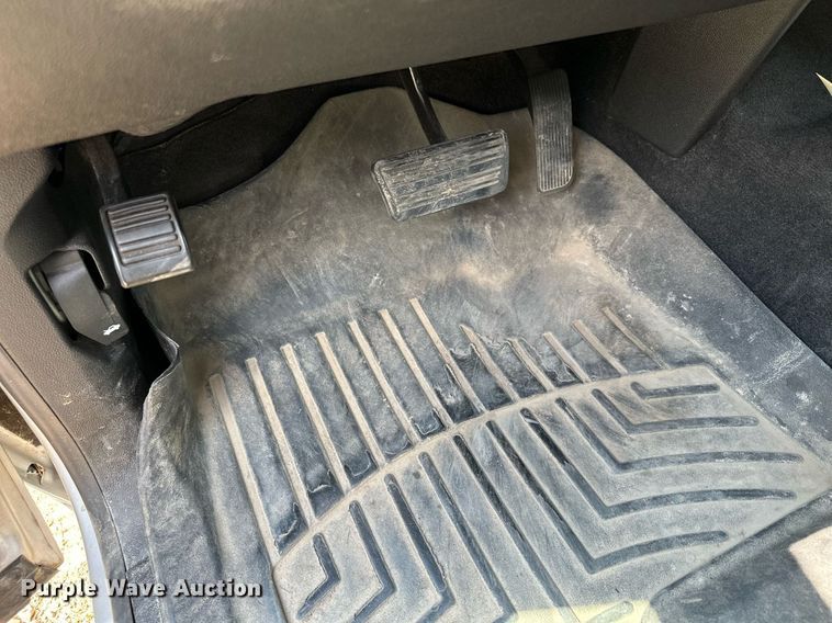 image for item AF9637 2011 Chevrolet Silverado 1500  Ext. Cab pickup truck