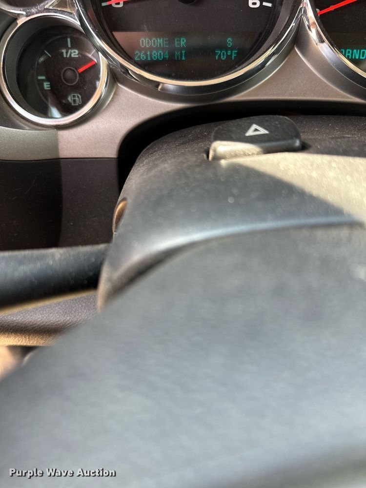 image for item AF9637 2011 Chevrolet Silverado 1500  Ext. Cab pickup truck