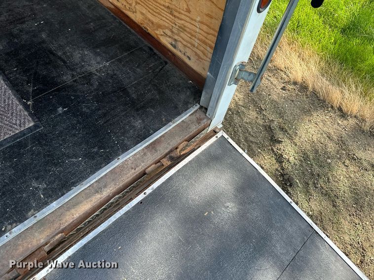 image for item AF9638 2005 Elk River  enclosed cargo trailer