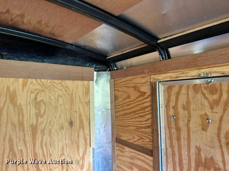 image for item AF9638 2005 Elk River  enclosed cargo trailer