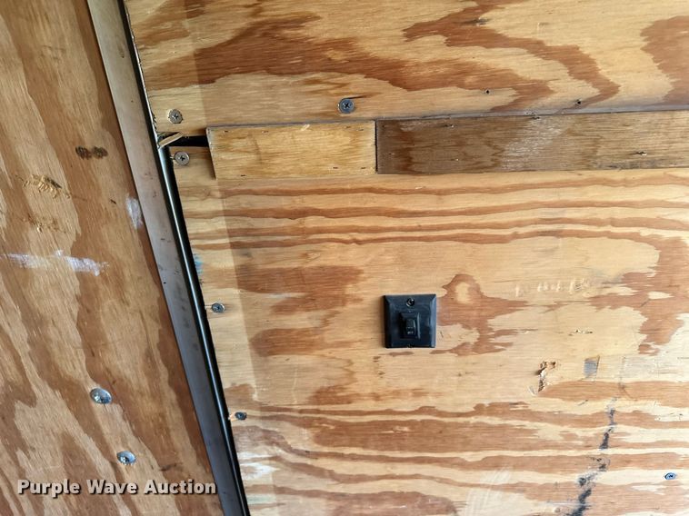 image for item AF9638 2005 Elk River  enclosed cargo trailer