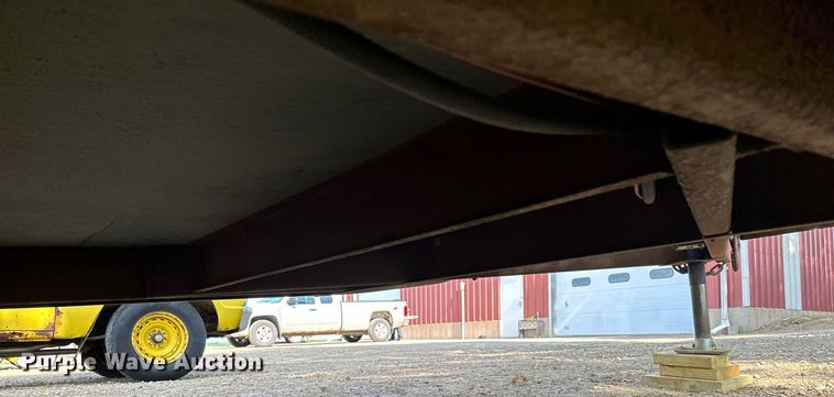 image for item AF9638 2005 Elk River  enclosed cargo trailer