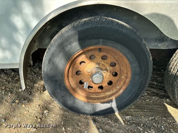 image for item AF9638 2005 Elk River  enclosed cargo trailer