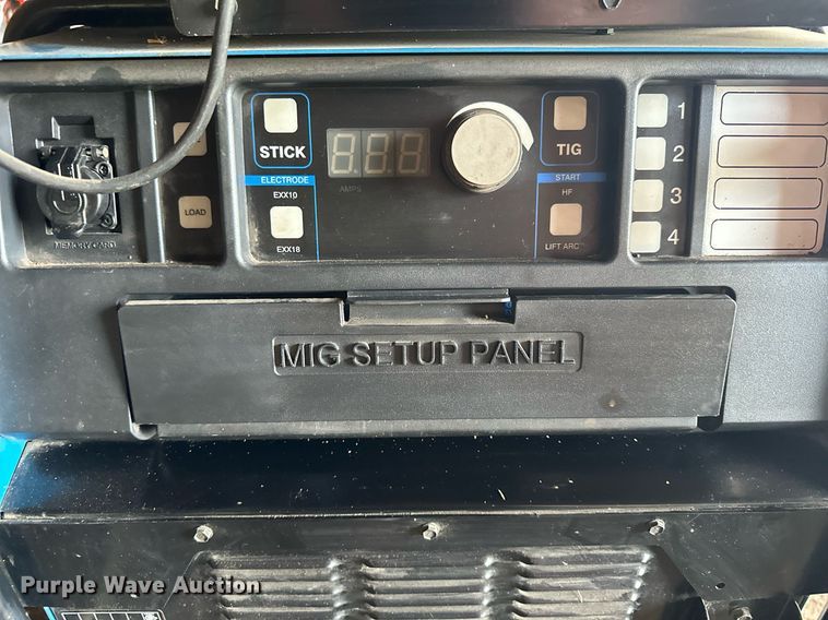 image for item AF9641 Miller PipeWorx 400  welder