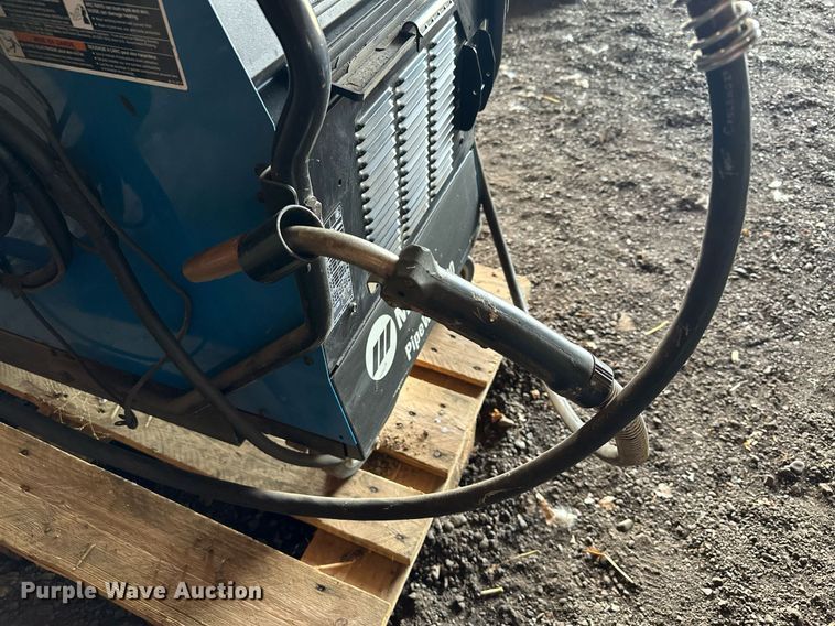 image for item AF9641 Miller PipeWorx 400  welder