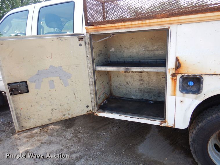 image for item AF9644 2011 Ford F450  utility / service truck