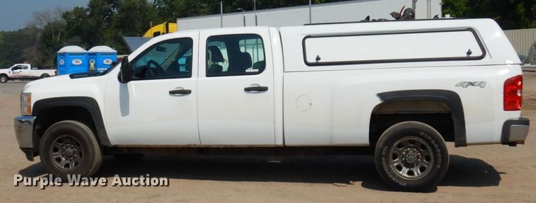 image for item AF9645 2014 Chevrolet 3500HD  Crew Cab pickup truck