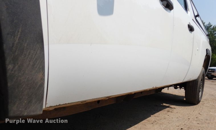 image for item AF9645 2014 Chevrolet 3500HD  Crew Cab pickup truck