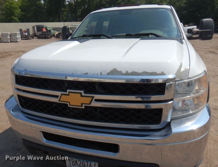 image for item AF9645 2014 Chevrolet 3500HD  Crew Cab pickup truck