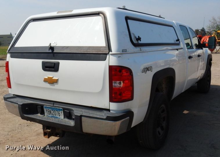 image for item AF9645 2014 Chevrolet 3500HD  Crew Cab pickup truck