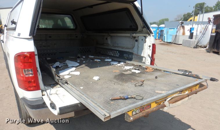 image for item AF9645 2014 Chevrolet 3500HD  Crew Cab pickup truck