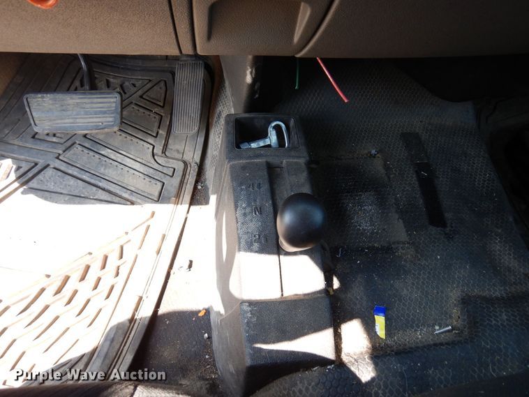 image for item AF9645 2014 Chevrolet 3500HD  Crew Cab pickup truck