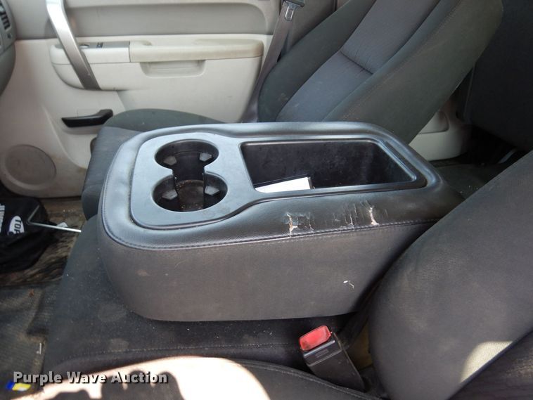 image for item AF9645 2014 Chevrolet 3500HD  Crew Cab pickup truck