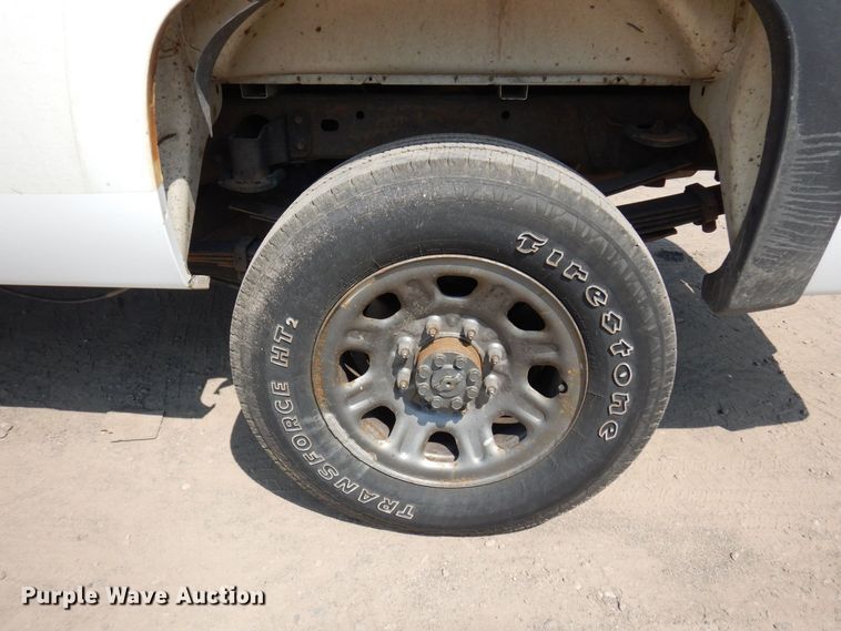 image for item AF9645 2014 Chevrolet 3500HD  Crew Cab pickup truck