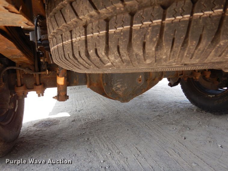 image for item AF9646 2013 Chevrolet 3500HD  Ext. Cab pickup truck