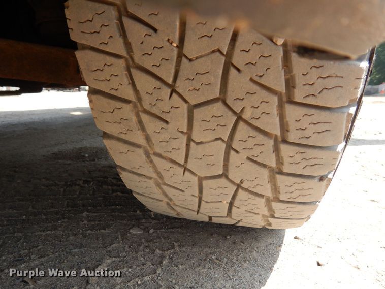 image for item AF9646 2013 Chevrolet 3500HD  Ext. Cab pickup truck